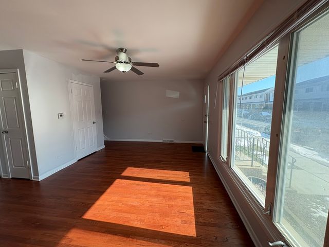 9850 Garden Court, Schiller Park, IL 60176