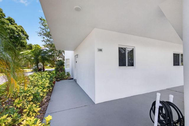 6 Garden Street E 108p, Tequesta, FL 33469