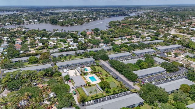 6 Garden Street E 108p, Tequesta, FL 33469