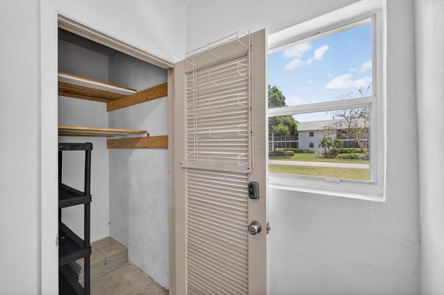 6 Garden Street E 108p, Tequesta, FL 33469