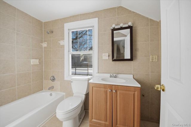 25 N Terrace Avenue, Mount Vernon, NY 10550