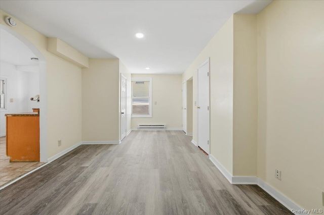 25 N Terrace Avenue, Mount Vernon, NY 10550