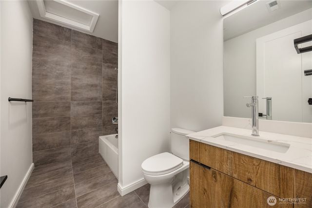 6821 96th Avenue SE, Mercer Island, WA 98040