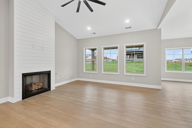 101 Jasmine Lane, Nicholasville, KY 40356
