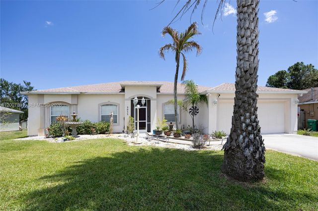2033 SW Beekman St 2033, Port St. Lucie, FL 34953