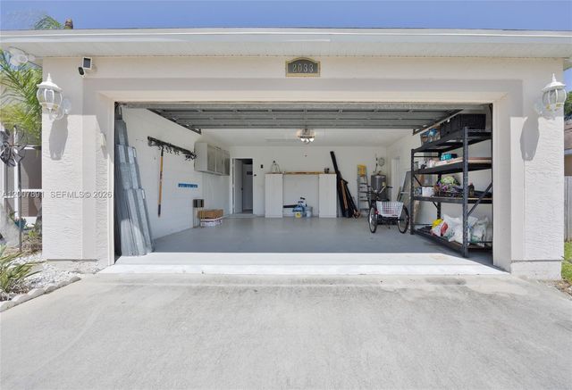 2033 SW Beekman St 2033, Port St. Lucie, FL 34953