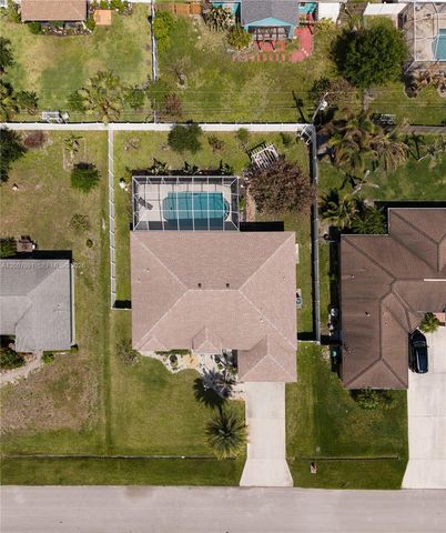 2033 SW Beekman St 2033, Port St. Lucie, FL 34953