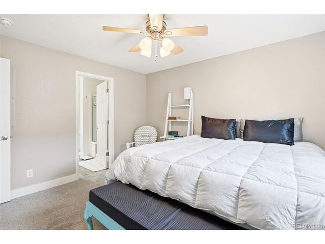 11855 Oak Hill Way A, Commerce City, CO 80640