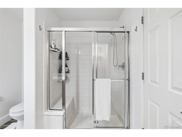 11855 Oak Hill Way A, Commerce City, CO 80640