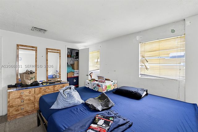 1200 NE 131st St, North Miami, FL 33161