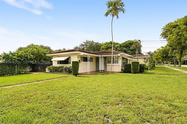 1200 NE 131st St, North Miami, FL 33161