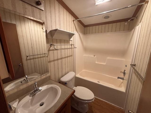 60 Roberts Road, Barrington, NH 03825