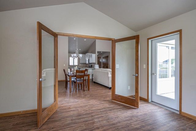 610 HARVEST TRAIL, Appleton, WI 54913
