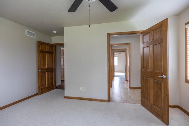 610 HARVEST TRAIL, Appleton, WI 54913