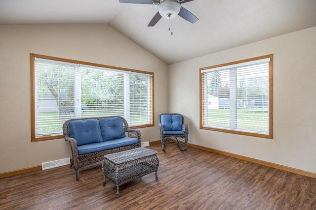 610 HARVEST TRAIL, Appleton, WI 54913