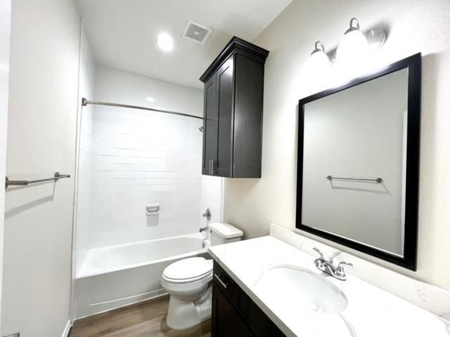 851 A Arbor Pines Ct, Conroe, TX 77303