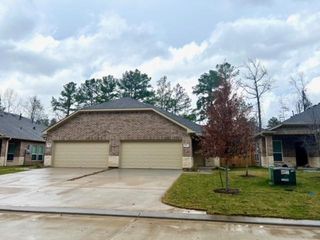 851 A Arbor Pines Ct, Conroe, TX 77303