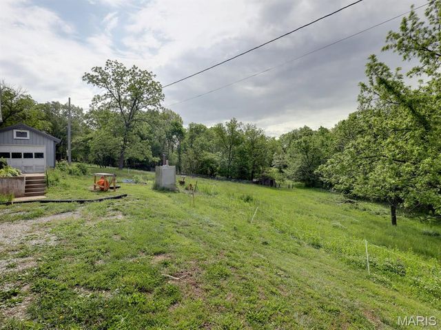 12746 Thornberry Road, New London, MO 63459