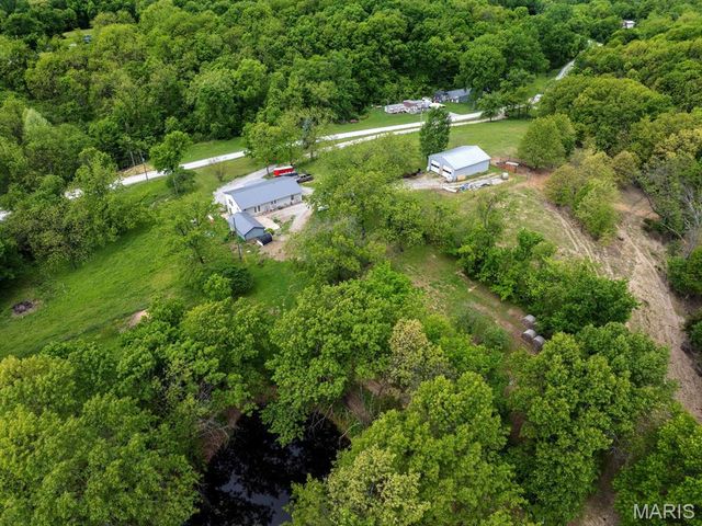 12746 Thornberry Road, New London, MO 63459