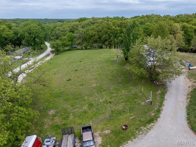 12746 Thornberry Road, New London, MO 63459