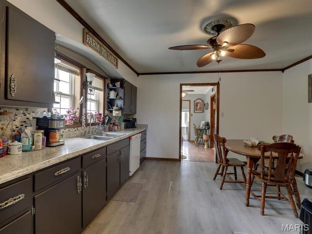 12746 Thornberry Road, New London, MO 63459