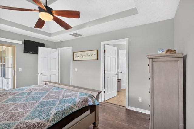 608 S Cully Avenue, Republic, MO 65738