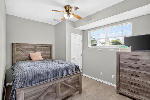 608 S Cully Avenue, Republic, MO 65738