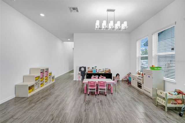 12929 WESTSIDE VILLAGE LOOP, Windermere, FL 34786