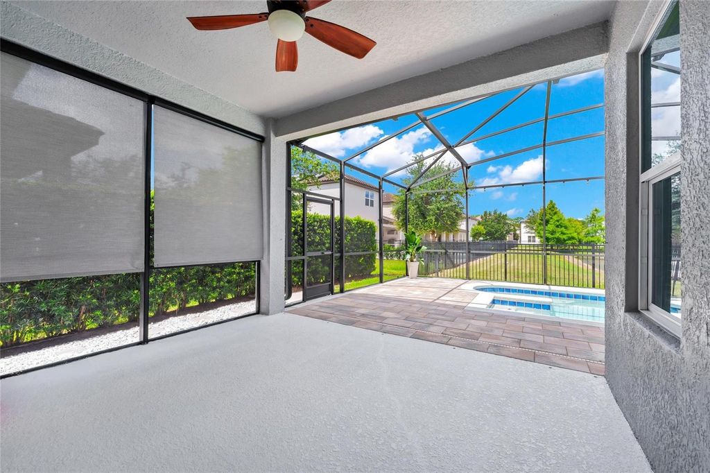 Image 46 of property listing at 12929 WESTSIDE VILLAGE LOOP, Windermere, FL 34786
