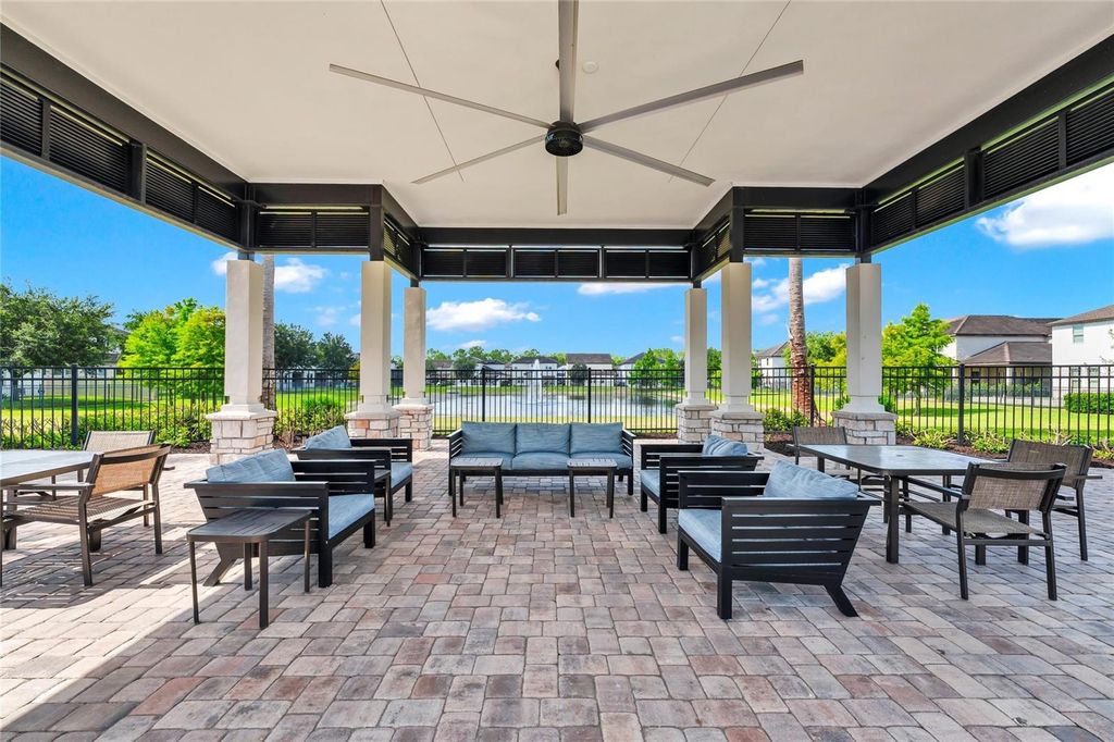 Image 55 of property listing at 12929 WESTSIDE VILLAGE LOOP, Windermere, FL 34786