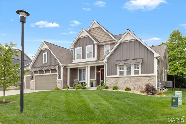 209 Castle Stuart Court, O'fallon, MO 63368