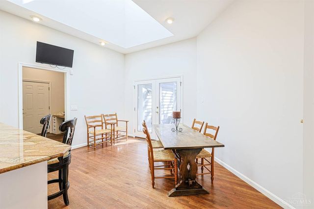 10375 Carriage Trail, Cincinnati, OH 45242