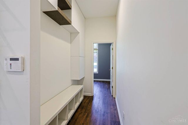 10375 Carriage Trail, Cincinnati, OH 45242
