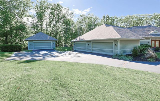 10375 Carriage Trail, Cincinnati, OH 45242