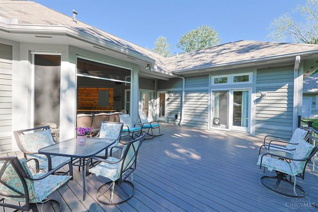 10375 Carriage Trail, Cincinnati, OH 45242