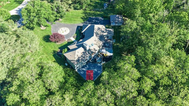 10375 Carriage Trail, Cincinnati, OH 45242