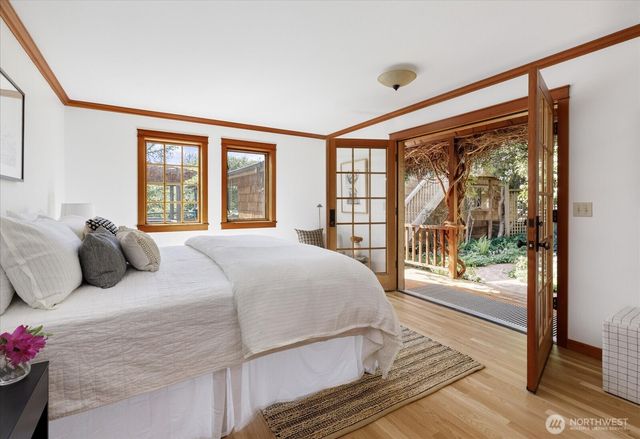 195 Perry Drive, Coupeville, WA 98239