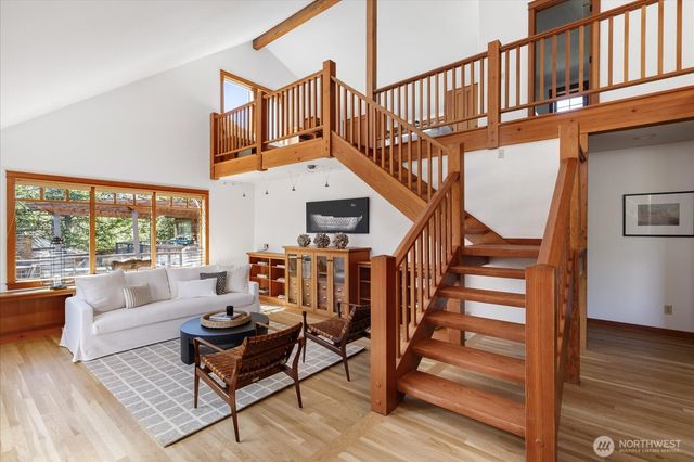 195 Perry Drive, Coupeville, WA 98239