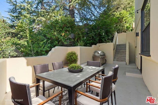 25648 Timpangos Drive, Calabasas, CA 91302