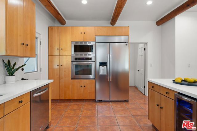 25648 Timpangos Drive, Calabasas, CA 91302