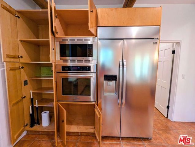 25648 Timpangos Drive, Calabasas, CA 91302