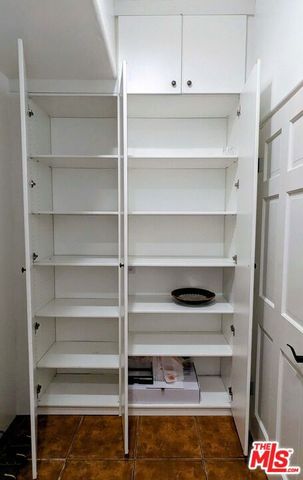 25648 Timpangos Drive, Calabasas, CA 91302