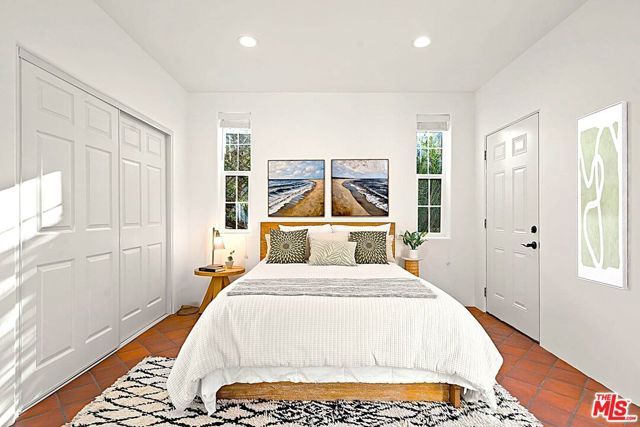 25648 Timpangos Drive, Calabasas, CA 91302