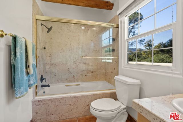 25648 Timpangos Drive, Calabasas, CA 91302