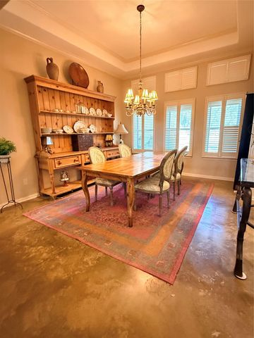 300 Medlin Creek LOOP, Dripping Springs, TX 78620
