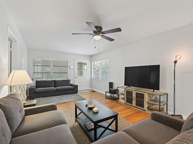 1520 NE 12TH STREET, Ocala, FL 34470