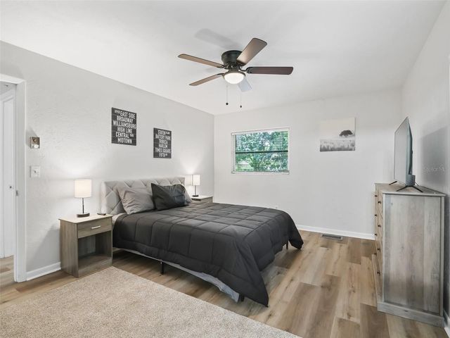 1520 NE 12TH STREET, Ocala, FL 34470