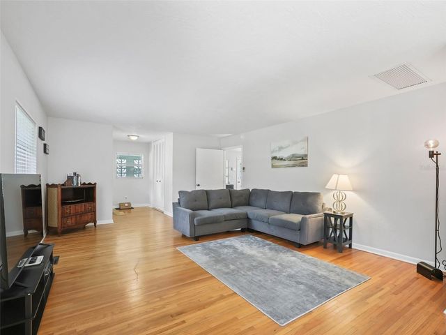 1520 NE 12TH STREET, Ocala, FL 34470