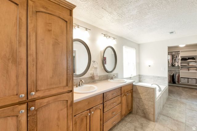 1470 E SHOSHONE AVE, Sandy, UT 84092