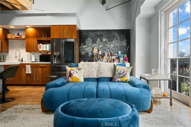 1100 E 3rd Street 205, Long Beach, CA 90802